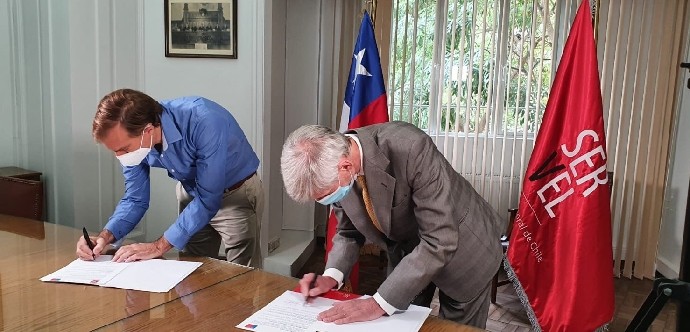 Firman convenio para que personas con discapacidad ejerzan completamente sus derechos políticos