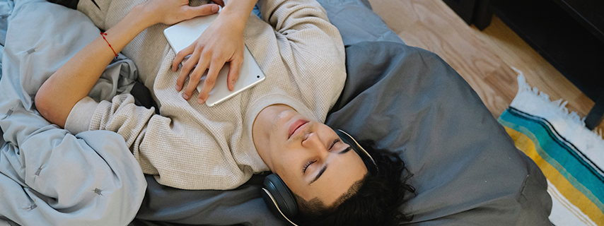 Audiolibro: una herramienta de inclusión para las personas con discapacidad visual que se escucha en todo Chile