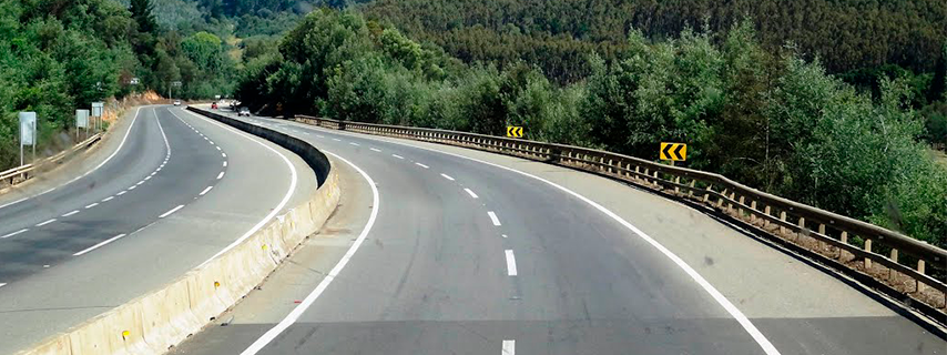 Peatón con discapacidad cae en Ruta 5 Sur de Mariquina