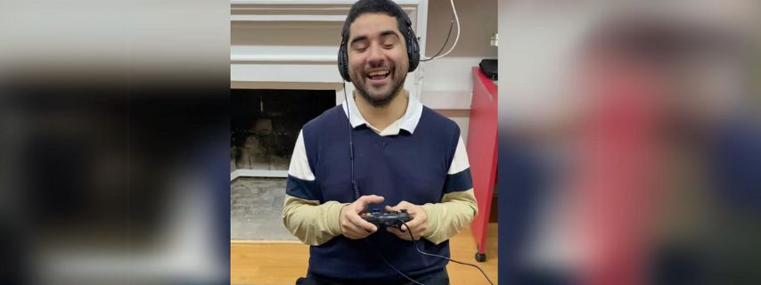 Estudiante Chileno Crea Videojuego Inclusivo para Personas con Discapacidad Visual