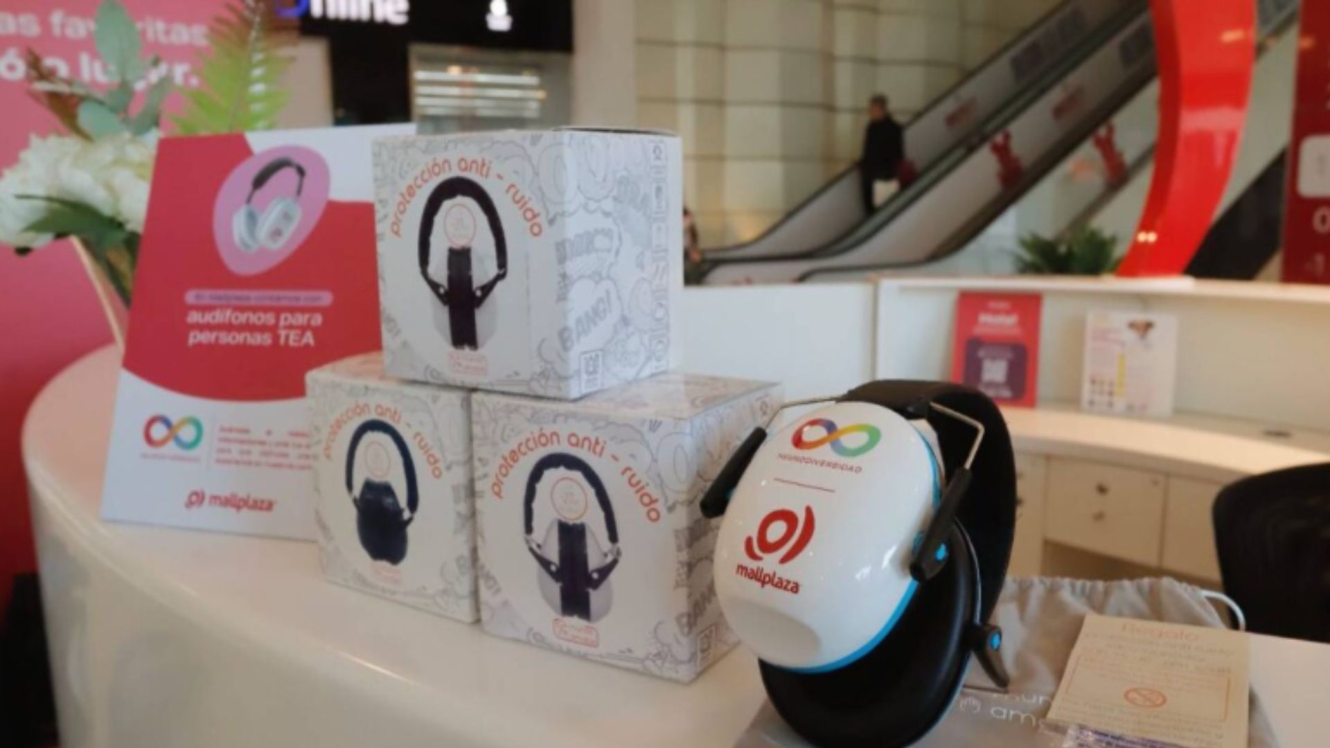 Mallplaza implementa “Hora del Silencio” en 13 centros urbanos de Chile