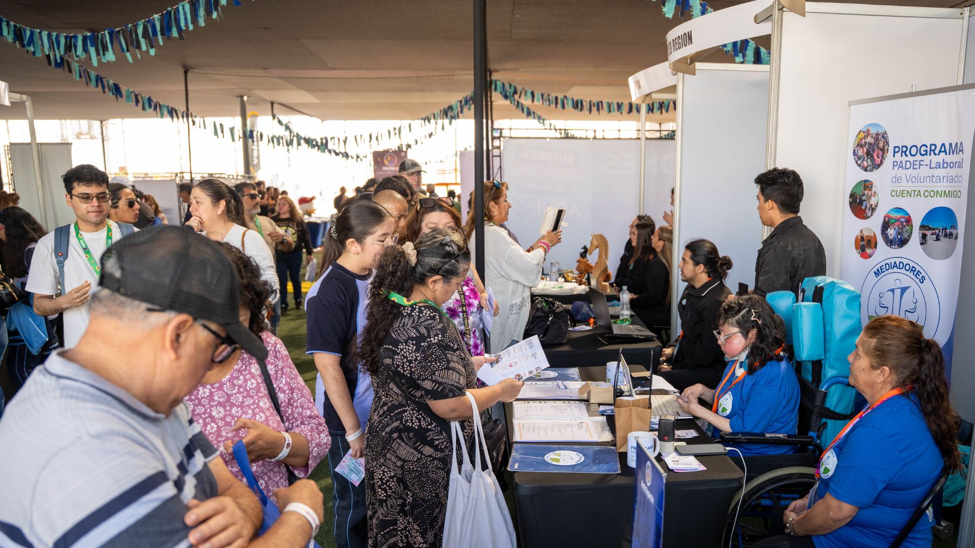 Exitosa convocatoria en el primer FestiDEI de Antofagasta